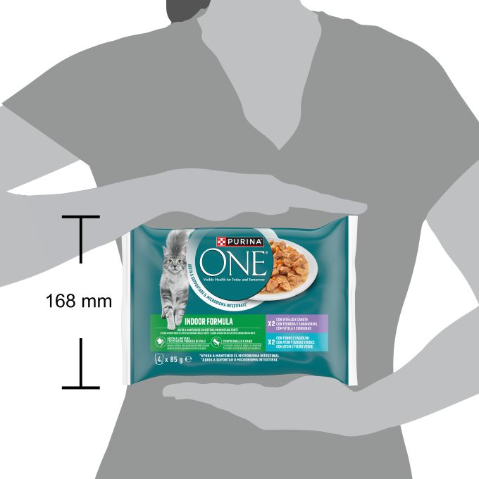 PURINA® ONE®  INDOOR FORMULA Finas Láminas en salsa con Atún y Judías Verdes, 4 x 85g sobre