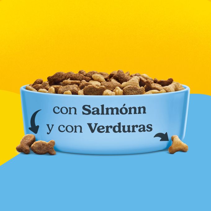 PURINA® FRISKIES®  Adulto con Salmón y Verduras