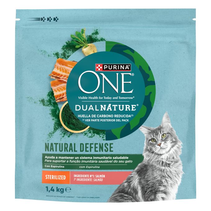 PURINA® ONE® DualNature® Gato Esterilizado Salmón y arándanos