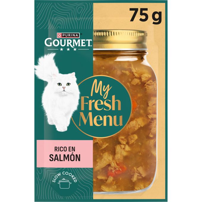 PURINA® GOURMET® My Fresh Menu Rico en Salmón, con guarnición de zanahorias y tomates en salsa