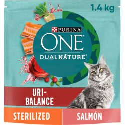 Ver PURINA ONE® DualNature® URI-BALANCE Esterilizado con Arándano, ingrediente N°1 Salmón